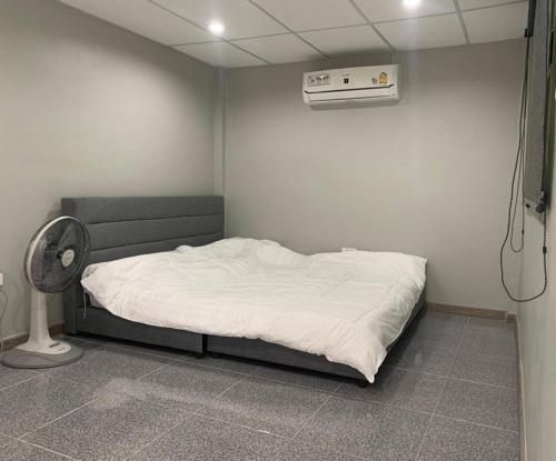 Airport Pool Villa 1bed3