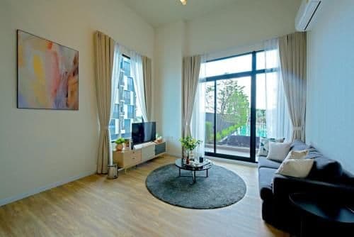 Double Room with Pool View