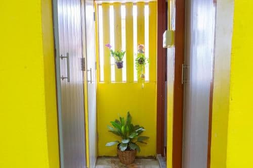 Standard Twin Room with Shared Bathroom