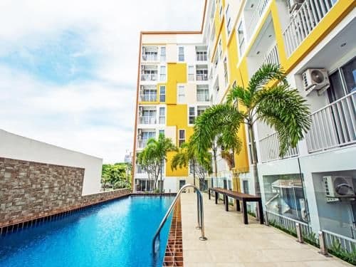 Apartment with Balcony