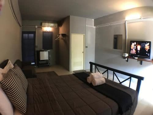 Standard King Room