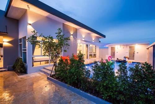 familia house pool villa0