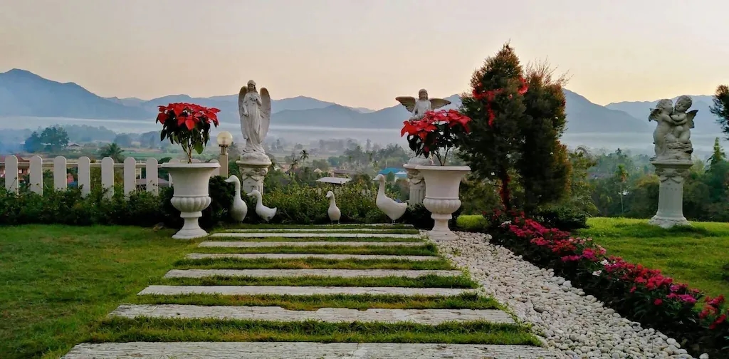 โรงแรมปัวเดอวิว บูติค รีสอร์ท (PuaDeView Boutique Resort)1