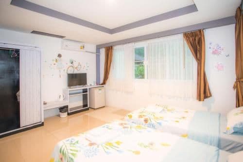 Standard Twin Room
