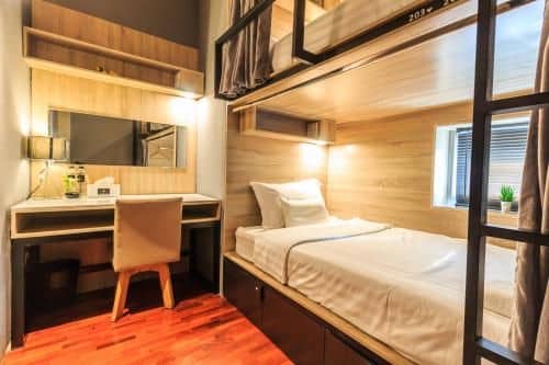 To Bed Poshtel To Bed Poshtel