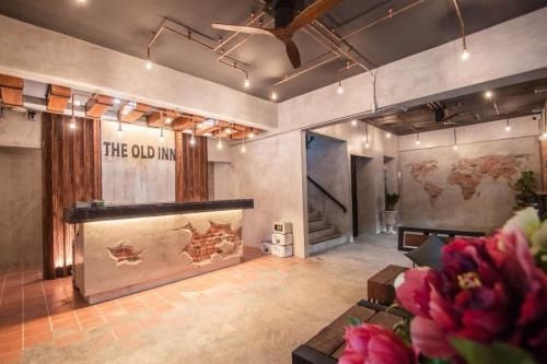 ดิ โอลด์ อินน์ (The Old Inn)0