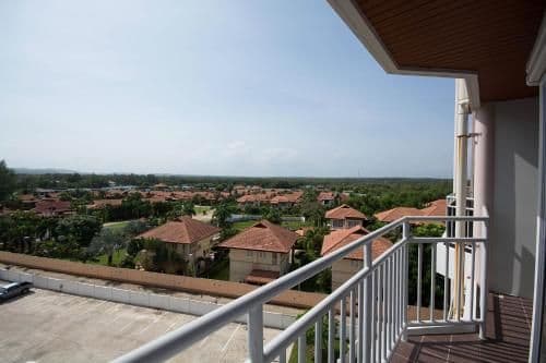 Apartment with Terrace
