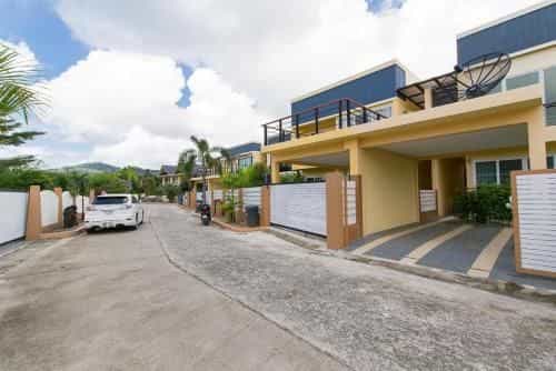 5 bedroom pool villa by PLH Phuket 5 bedroom pool villa by PLH Phuket