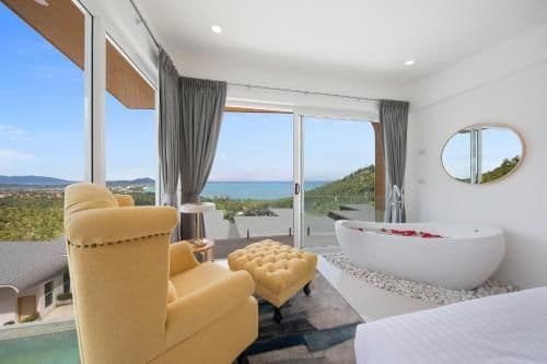 Villa with Sea View