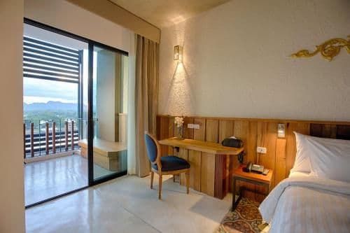 Deluxe Double or Twin Room with River View