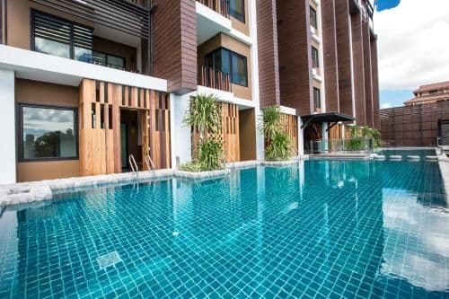 Deluxe Double or Twin Room with Pool Access