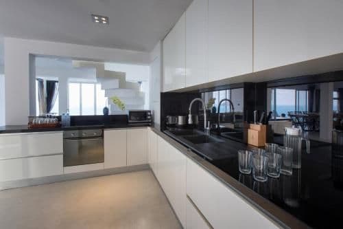 5-Bedroom Villa