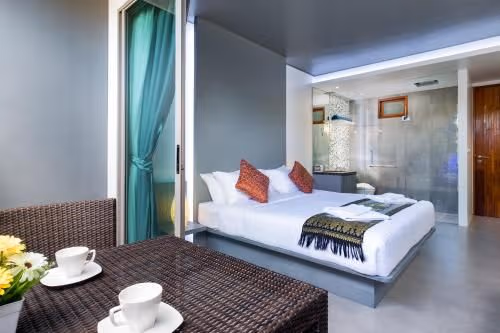 Deluxe Double Room with Balcony