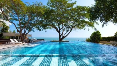Baan SanKraam Beachfront Condominium0