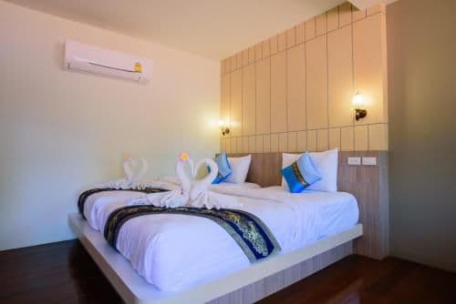Deluxe Double or Twin Room with Balcony