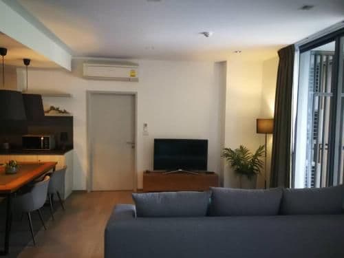 Two-Bedroom Apartment with Mountain View