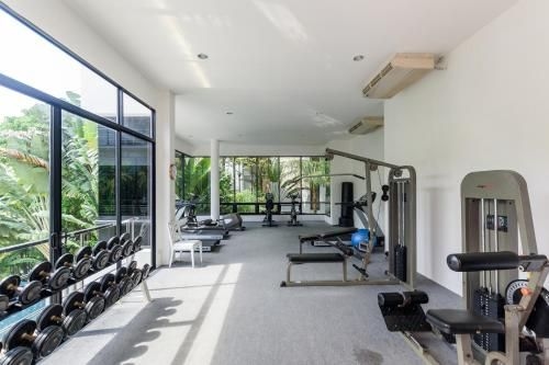 Spacious apartment in Karon3
