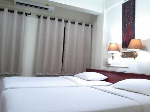 Twin Room with Private Bathroom