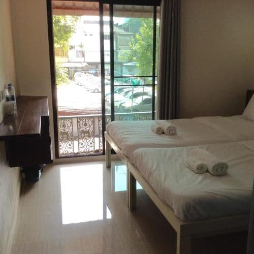 Standard Twin Room