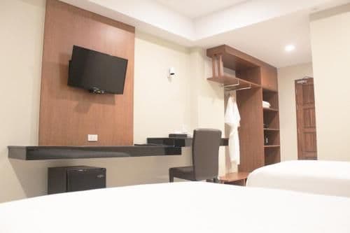 Deluxe Double or Twin Room with Balcony
