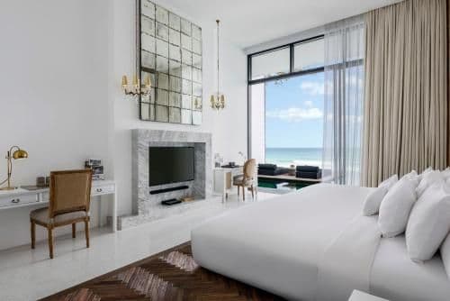 Beach Front Pool Villa - The Writer (Adults Only)