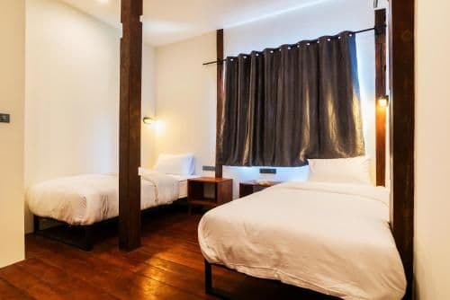 Twin Room with Shared Bathroom