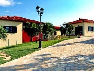 VIGLA VILLAGE3