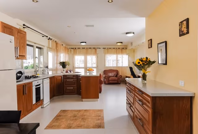 APARTMENT CAPACITY 6