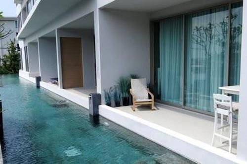 Studio Pool Access Karon Hill G161