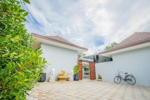 Bangtao Boutique Villa1