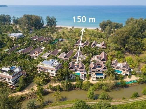 Villa - Beach Front