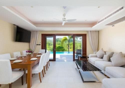 Villa - Beach Front