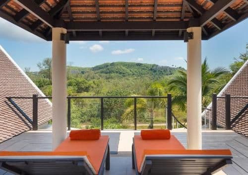 Villa - Beach Front