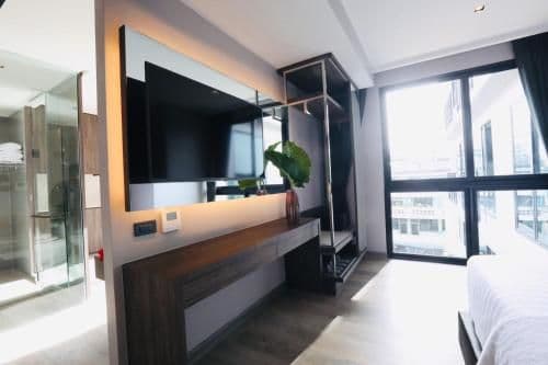 One-Bedroom Suite