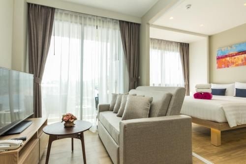 Cozy apartment 7 min walk from Bangtao beach4