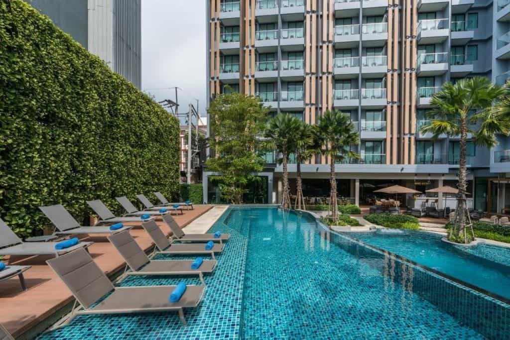 โรงแรมแอมเบอร์ พัทยา โรงแรมแอมเบอร์ พัทยา
