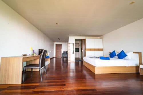 One-Bedroom Suite