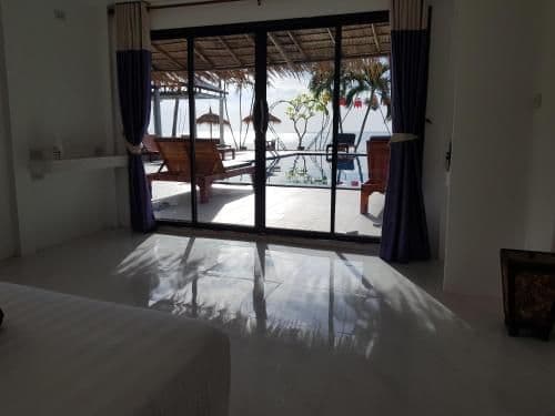 Bungalow with Sea View