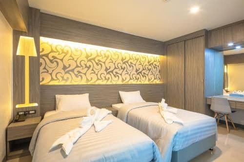 Twin Room with Balcony