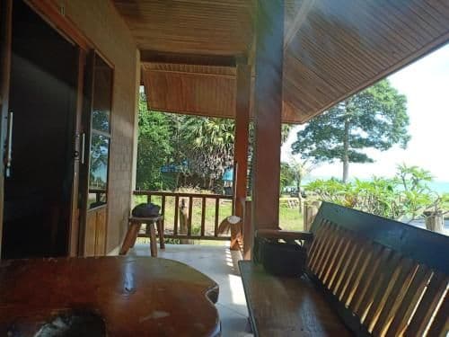 Bungalow with Sea View