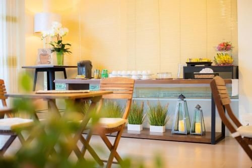 BaanBumrungsuk BRS Hotel2
