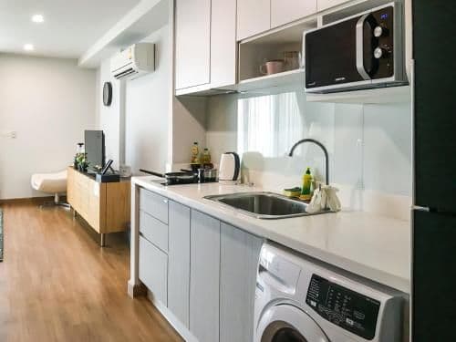 One-Bedroom Apartment