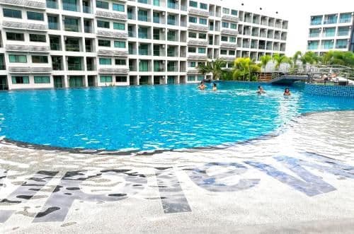 Maldives Pattaya Largest Pool Maldives Pattaya Largest Pool