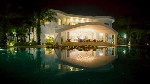 Deluxe Villa