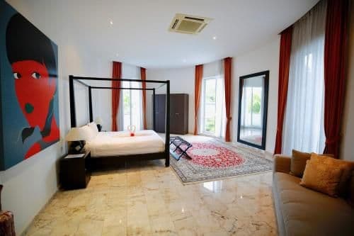 Deluxe Villa