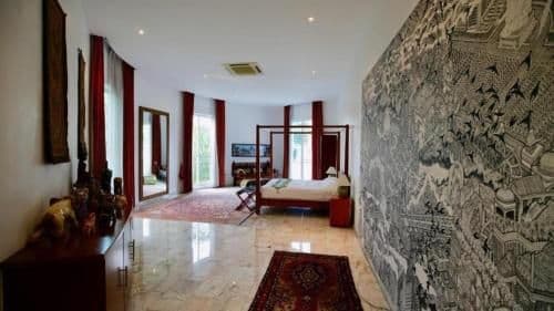 Deluxe Villa