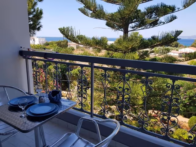 STUDIO SEA VIEW
