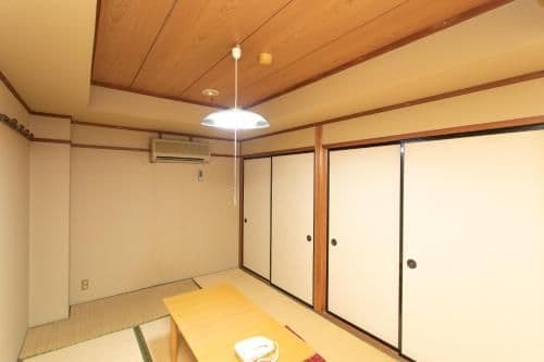 Twin Room with Shared Bathroom