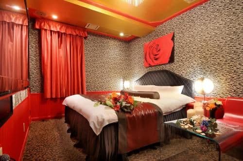 Queen Room
