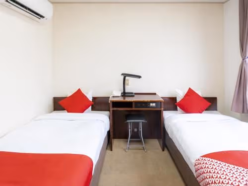 Twin Room - Non-Smoking